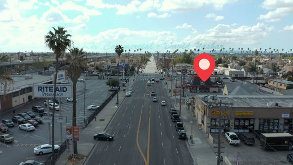 Jack in the Box: 4353 S Figueroa St, Los Angeles, CA 90037